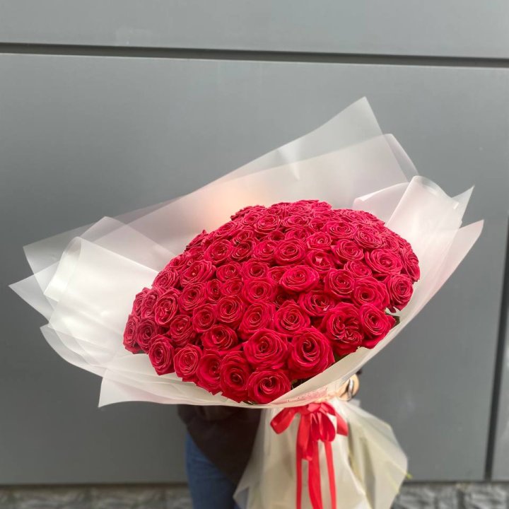 101 высокая роза в Пскове