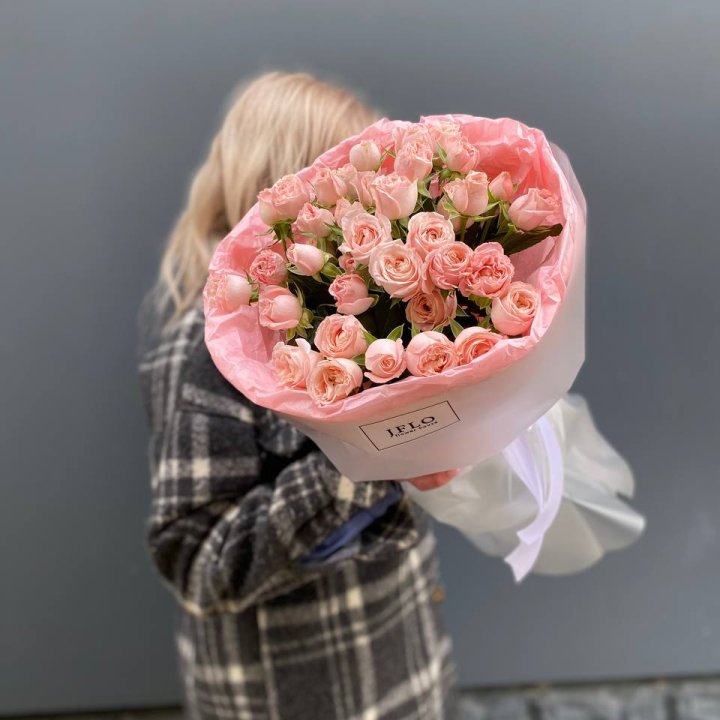 11 роз бомбастик в Пскове