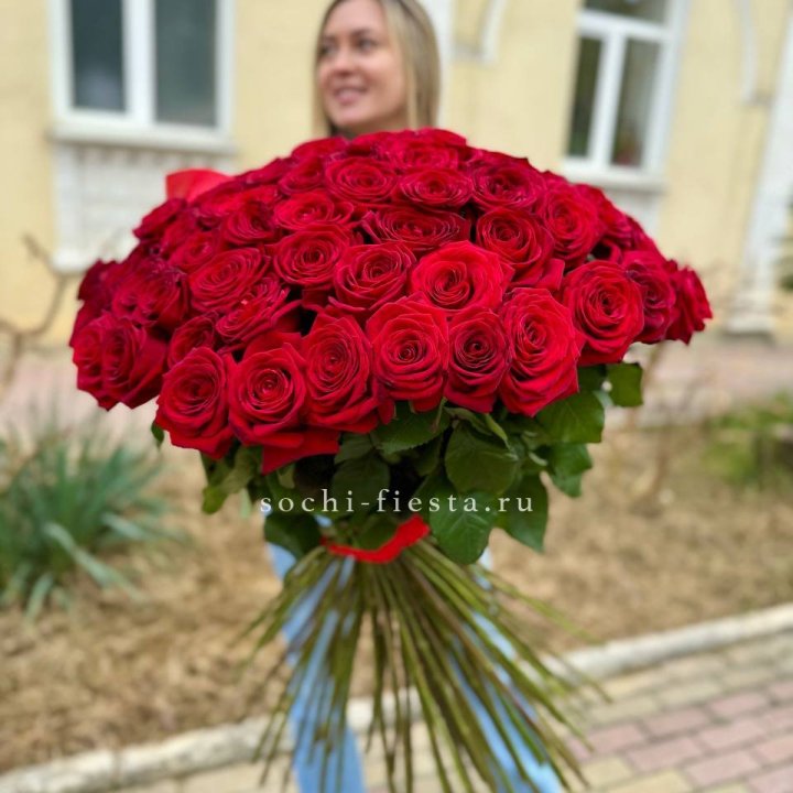 101 голландская роза в Пскове