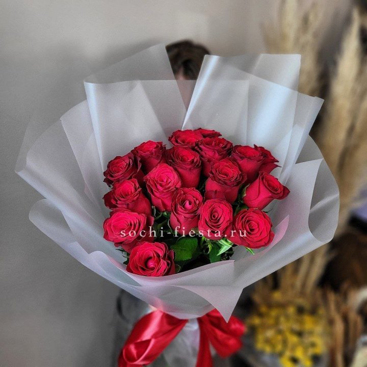 17 красных роз "Нет времени ждать" в Пскове