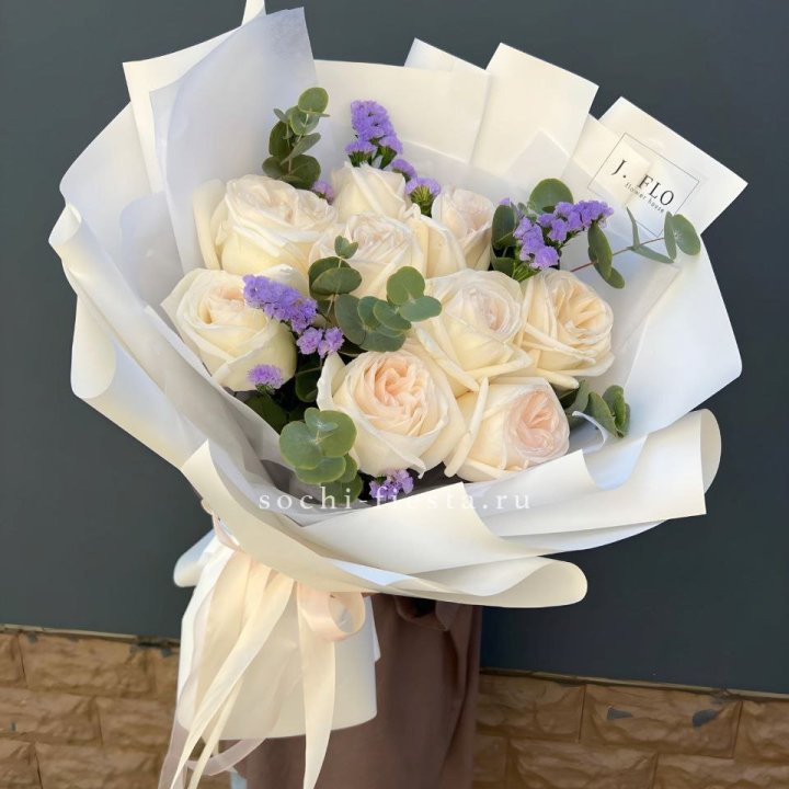Букет из роз Вайт охара в Пскове