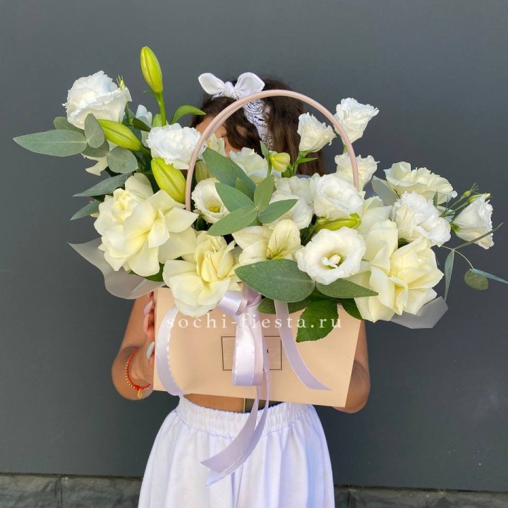 Сумочка цветов "Матина" в Пскове