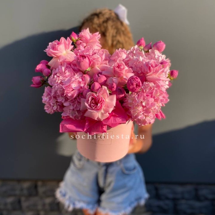 Цветочная композиция "Пасион" в Пскове