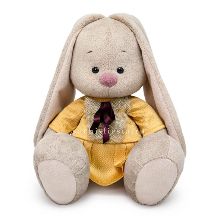 Зайка Ми в песочном платье в Пскове