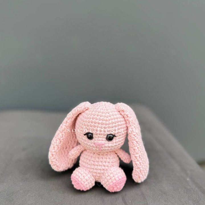 Зайка мини ручной работы в Пскове