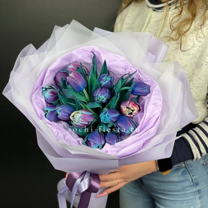 Букет тюльпанов "Пандора" в Пскове