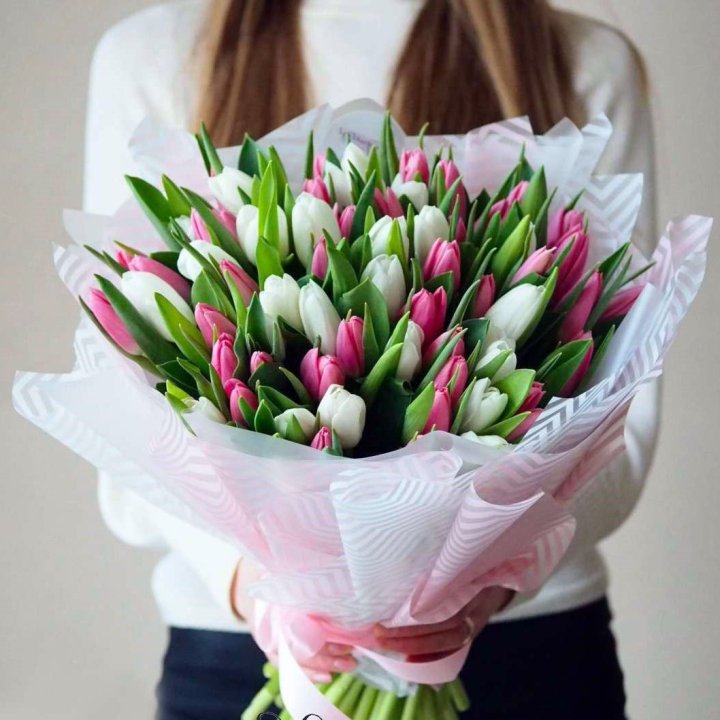 Букет тюльпанов "Лолита" в Пскове