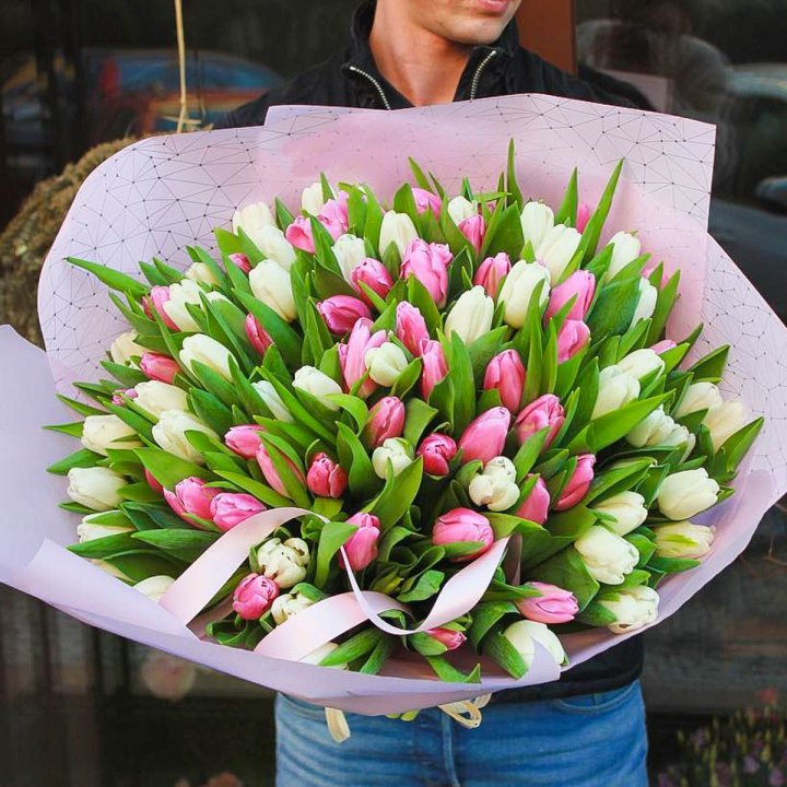 101 тюльпан микс в Пскове