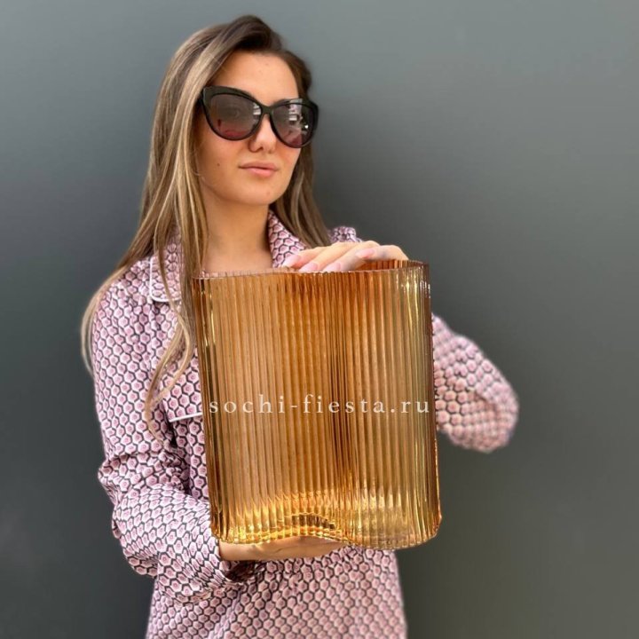 Стеклянная ваза №7 в Пскове